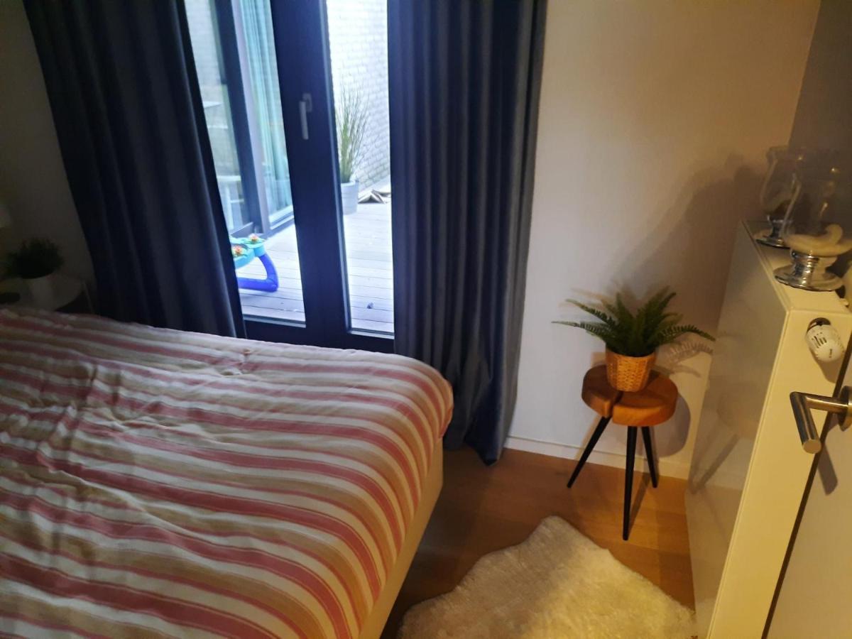 Lectus Iv Apartment *